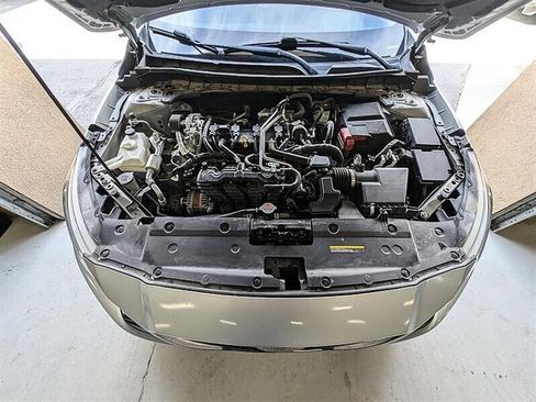 Used 2021 Nissan Altima 2.5 SR w/ SR Premium Package FWD image 17