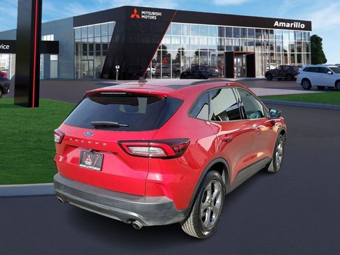 Used 2025 Ford Escape ST-Line image 3