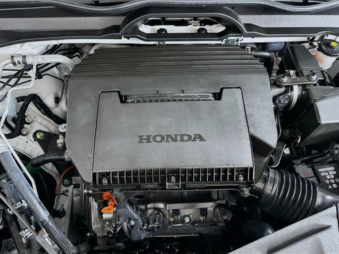 Used 2024 Honda Pilot EX-L image 32
