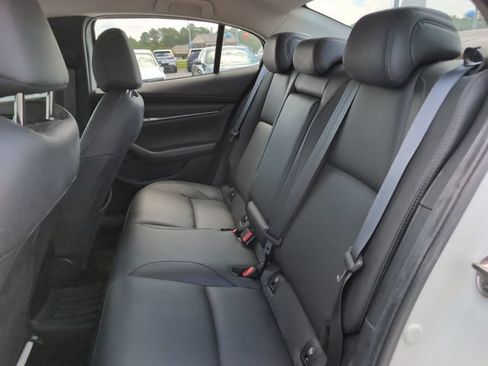 Used 2023 MAZDA MAZDA3 s FWD image 29