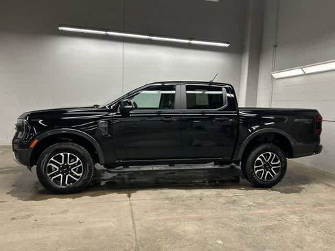 Used 2024 Ford Ranger Lariat w/ Trailer Tow Package image 2