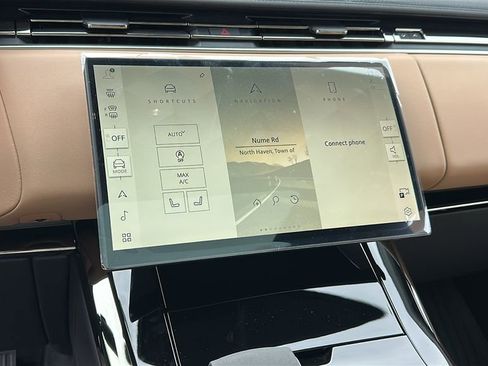 New 2026 Land Rover Range Rover Sport SE image 16