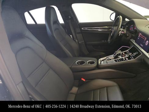 Used 2023 Porsche Panamera 4 Platinum Edition AWD/4WD image 14