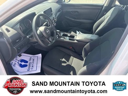 Used 2024 Nissan Sentra S FWD image 12