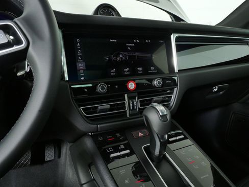 New 2026 Porsche Macan Turbo AWD/4WD image 15