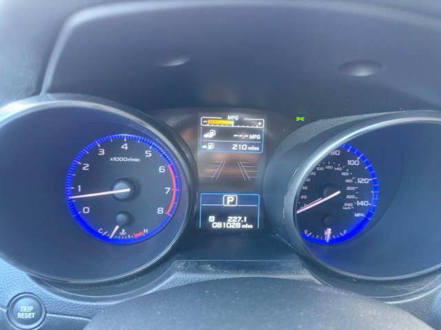 Used 2015 Subaru Legacy 2.5i Limited AWD/4WD image 20