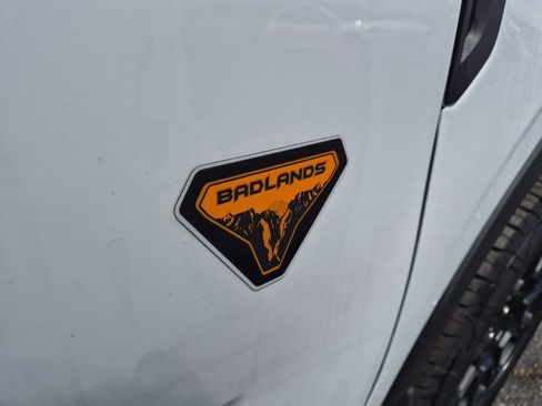 New 2025 Ford Bronco Sport Badlands w/ Badlands Tech Package AWD/4WD image 9