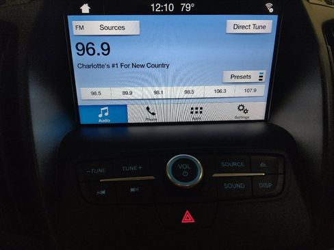 Used 2018 Ford Escape SE w/ SE Sync 3 Package FWD image 25