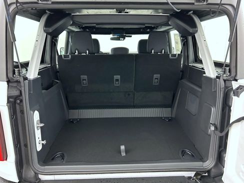 New 2025 Ford Bronco 4-Door image 21
