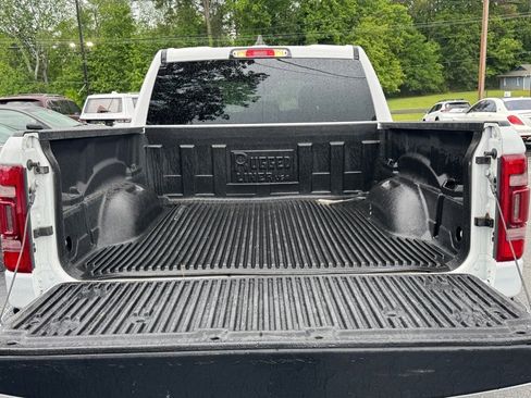Used 2024 RAM 1500 Laramie image 9