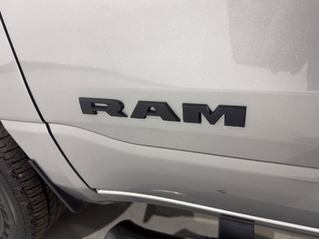 Used 2025 RAM 1500 Tradesman w/ Night Edition AWD/4WD image 31