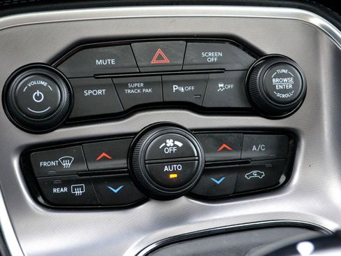 Used 2021 Dodge Challenger GT w/ Plus Package image 23