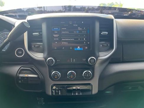 Used 2024 RAM 2500 Big Horn AWD/4WD image 13