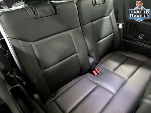 Used 2023 Ford Explorer XLT w/ Equipment Group 202A image 28