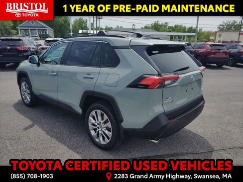 Certified 2023 Toyota RAV4 XLE Premium AWD/4WD image 5