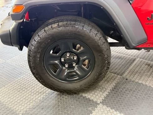 Certified 2024 Jeep Wrangler Unlimited Sport AWD/4WD image 16