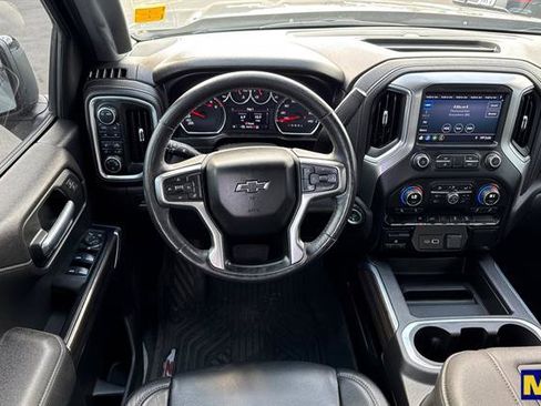 Used 2021 Chevrolet Silverado 1500 RST image 17