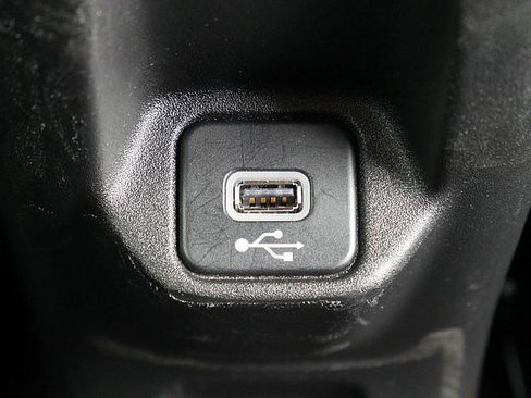 Used 2018 Jeep Renegade Trailhawk w/ Cold Weather Group II image 49