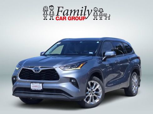 Used 2020 Toyota Highlander Limited AWD/4WD image 1