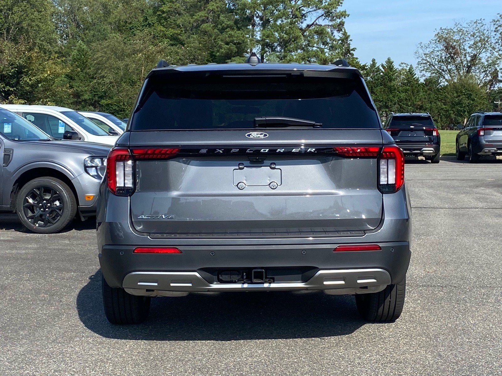 New 2027 Ford Explorer Active w/ Active Comfort Package AWD/4WD image 5