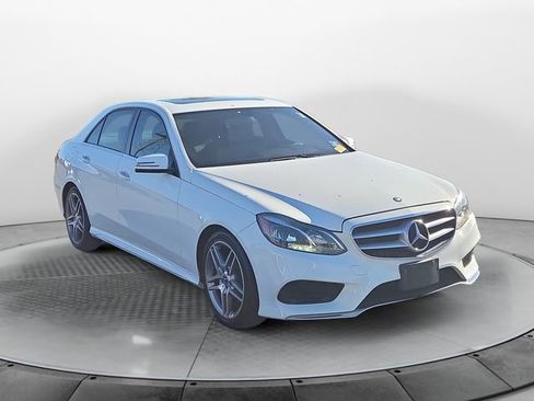 Used 2014 Mercedes-Benz E 350 4MATIC Sedan image 7