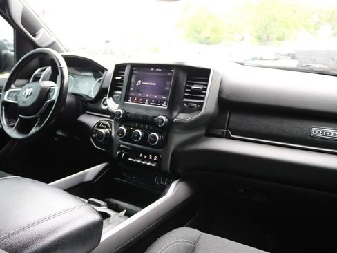 Used 2019 RAM 1500 Big Horn image 18