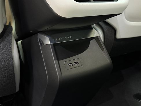 New 2026 Cadillac Lyriq Sport image 44