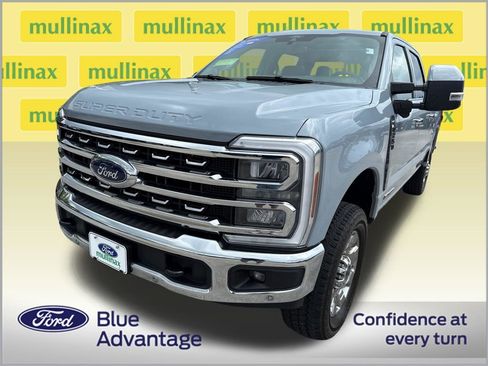 Used 2025 Ford F250 Lariat w/ Lariat Ultimate Package AWD/4WD image 11