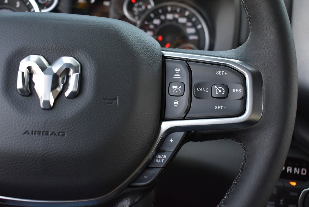 New 2026 RAM 1500 Big Horn AWD/4WD image 16