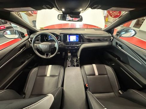 Certified 2025 Toyota Camry SE image 13