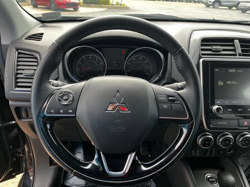 Used 2024 Mitsubishi Outlander Sport SE AWD/4WD image 11
