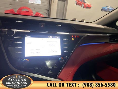 Used 2020 Toyota Camry XSE FWD image 24