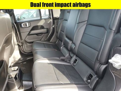 Used 2021 Jeep Gladiator Overland w/ Popular Equipment Package image 26