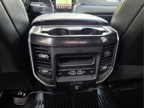 Used 2020 RAM 2500 Laramie AWD/4WD image 23