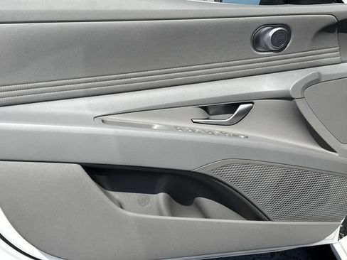 New 2026 Hyundai Elantra SEL Sport image 10