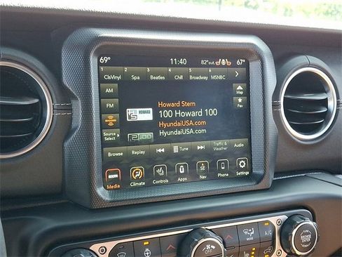 Used 2022 Jeep Wrangler Unlimited Sahara w/ LED Lighting Group image 18