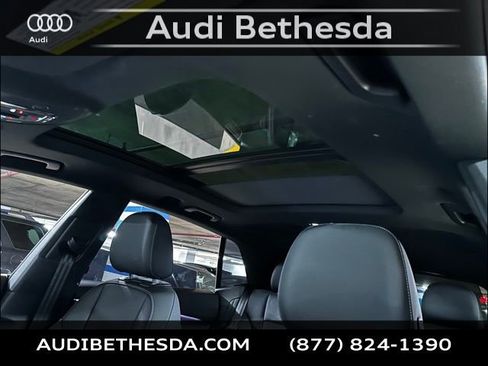 Certified 2025 Audi Q8 Premium Plus image 29