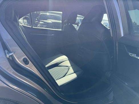 Used 2022 Toyota Camry SE FWD image 15