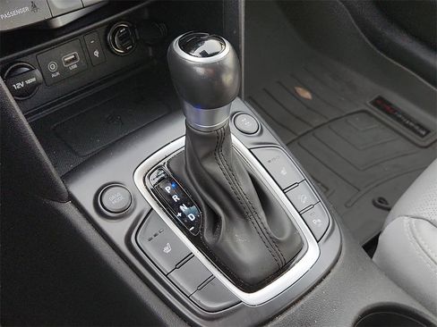 Used 2018 Hyundai Kona Ultimate image 30