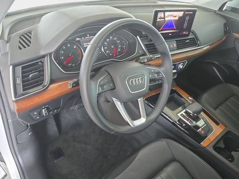 Used 2023 Audi Q5 2.0T Premium w/ Convenience Package AWD/4WD image 25