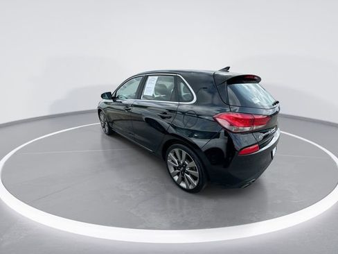 Used 2018 Hyundai Elantra GT Sport FWD image 6