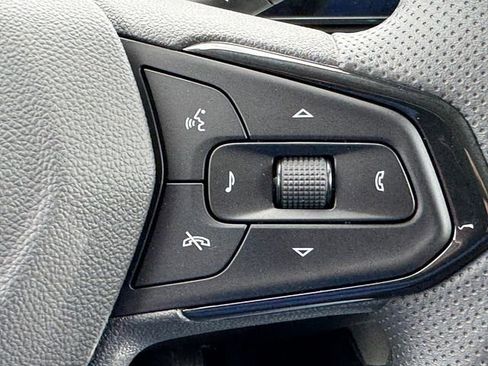 New 2026 Chevrolet Trax LT image 20