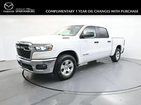 Used 2025 RAM 1500 Big Horn AWD/4WD image 1