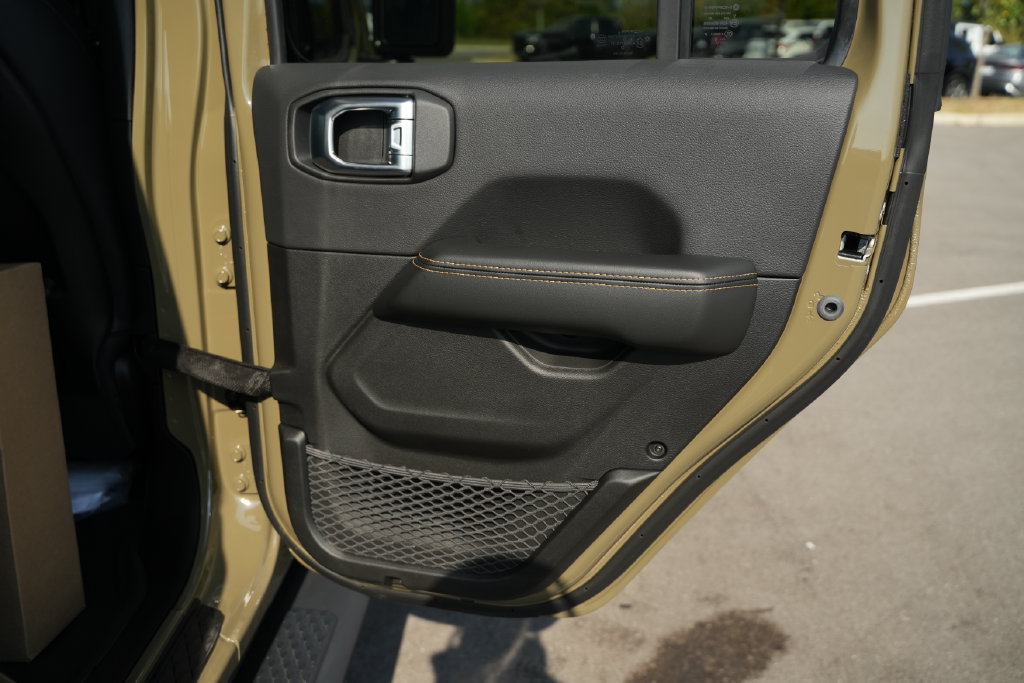 New 2026 Jeep Gladiator Sport AWD/4WD image 20