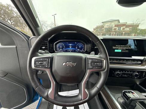 Used 2023 Chevrolet Silverado 1500 RST image 14