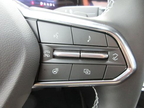 New 2026 Chevrolet Traverse LT w/ Driver Confidence Package FWD image 24