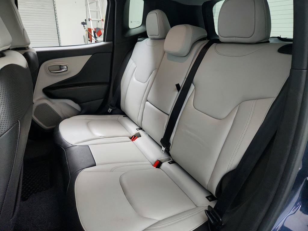 Used 2022 Jeep Renegade Limited AWD/4WD image 23