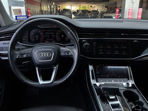 Used 2019 Audi Q8 Premium Plus w/ Premium Plus AWD/4WD image 14