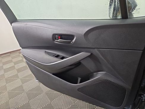 Used 2023 Toyota Corolla LE FWD image 27