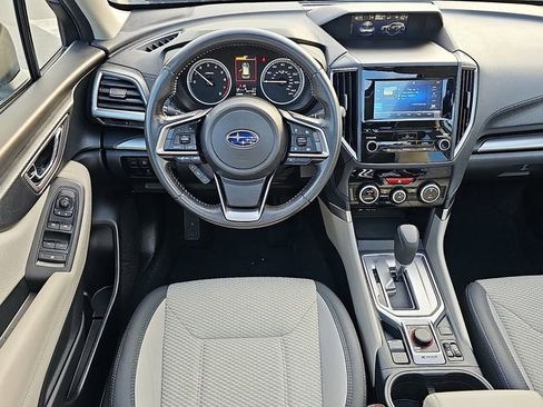 Used 2021 Subaru Forester Premium image 12